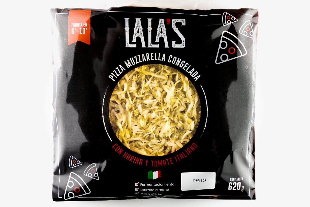 Pizza Muzzarella con Pesto Lala's - Imagen 3